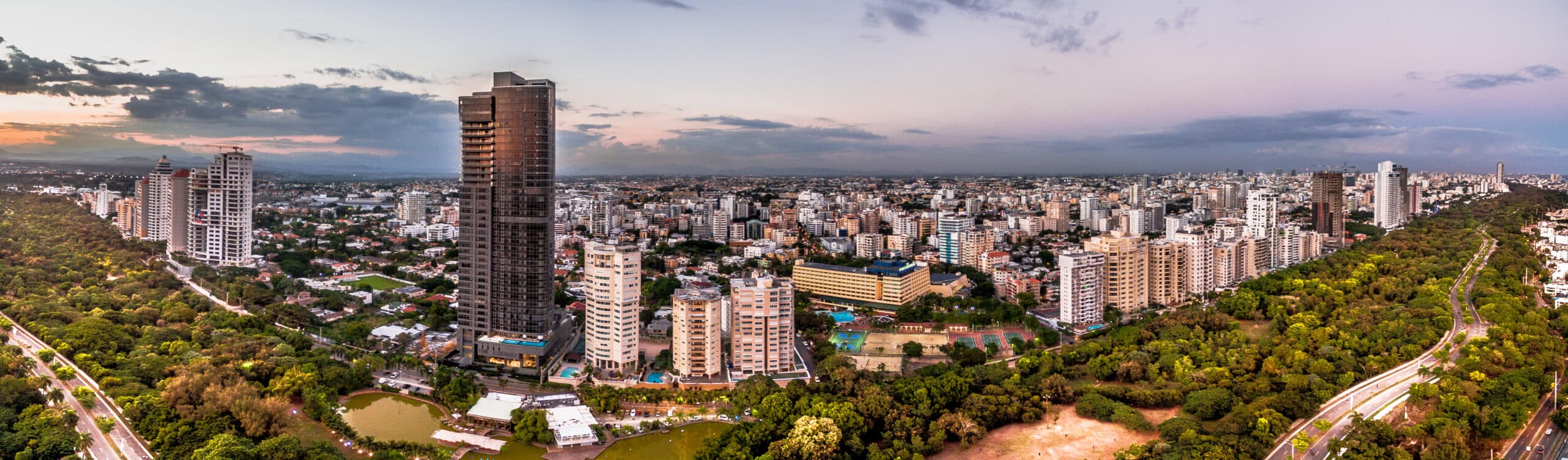 Panorámica de la ciudad de Santo Domingo, República Dominicana